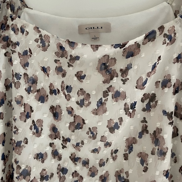 Gilli Cheetah Print Blouse Size: Large - Picture 2 of 4